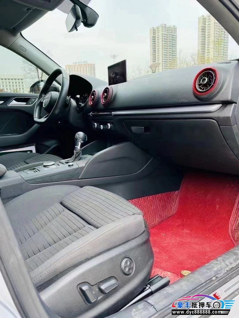 21年奥迪A3轿车抵押车出售