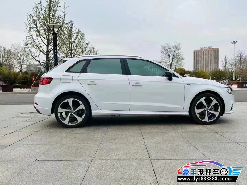 21年奥迪A3轿车抵押车出售