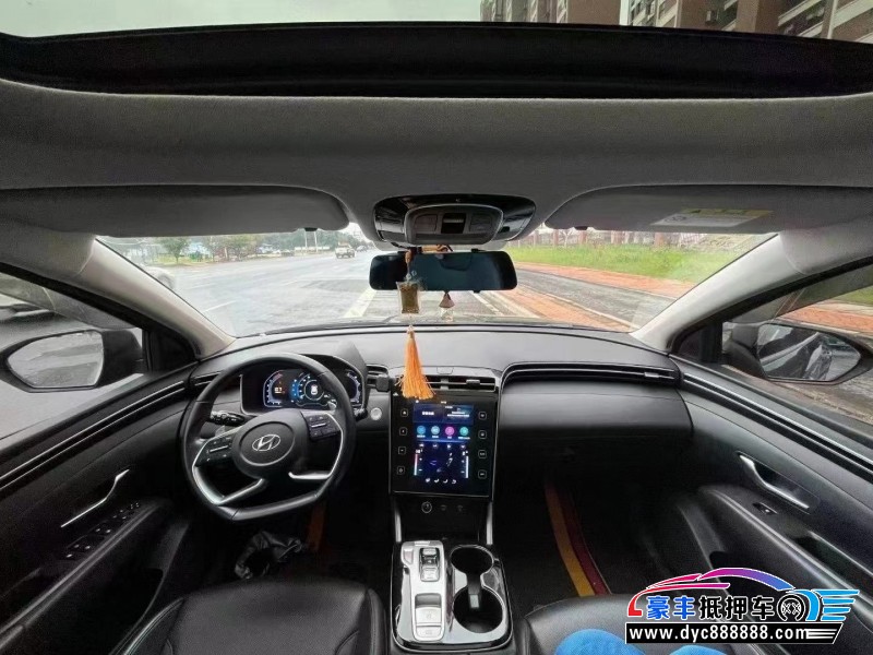 21年现代途胜轿车抵押车出售