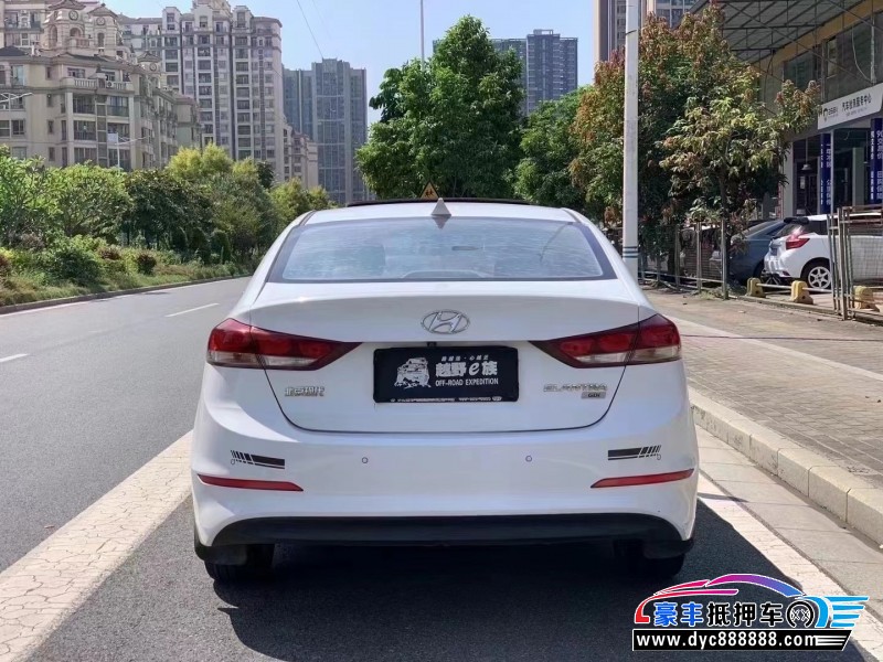 18年现代领动轿车抵押车出售