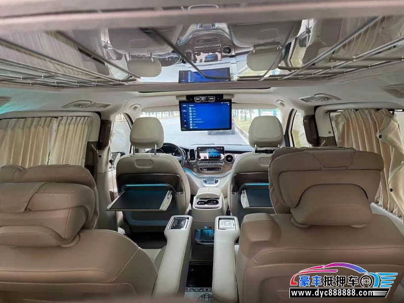 22年奔驰V轿车抵押车出售