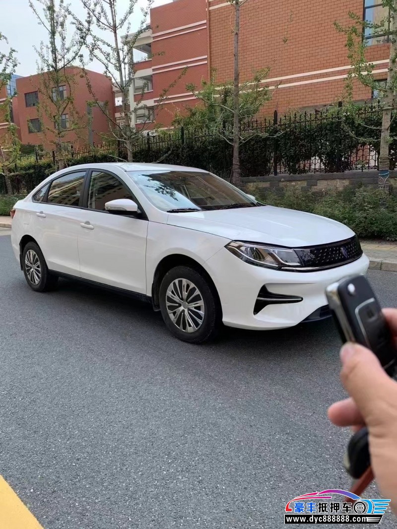 23年东风风行s60轿车抵押车出售