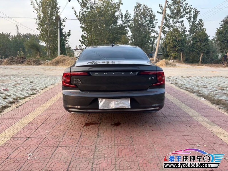 21年沃尔沃S90轿车抵押车出售