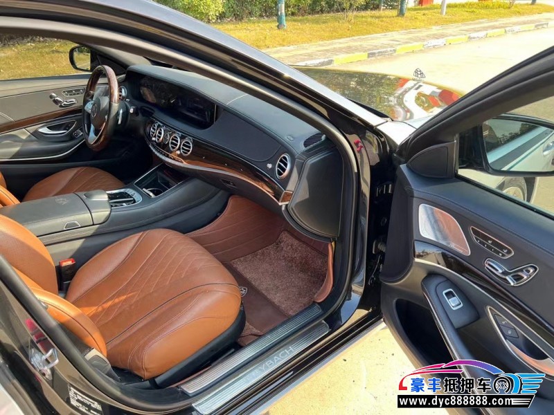 20年奔驰迈巴赫S级轿车抵押车出售