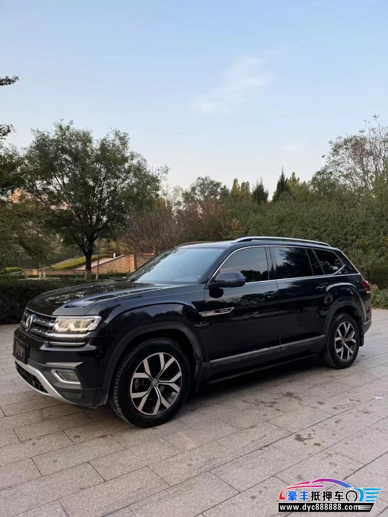 18年大众途昂轿车抵押车出售