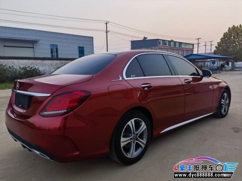 20年奔驰C轿车抵押车出售