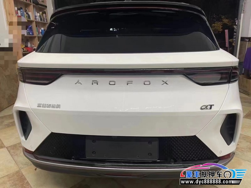 23年极狐阿尔法SSUV抵押车出售