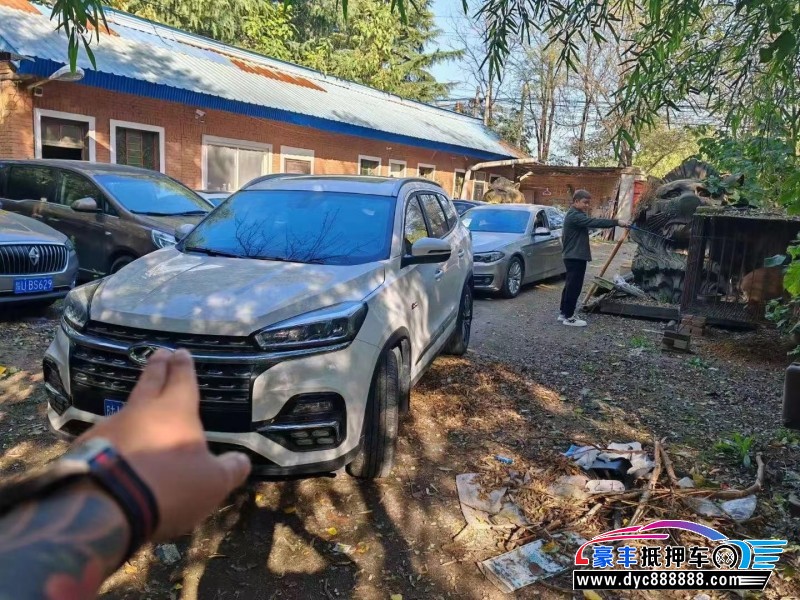 21年奇瑞瑞虎8SUV抵押车出售