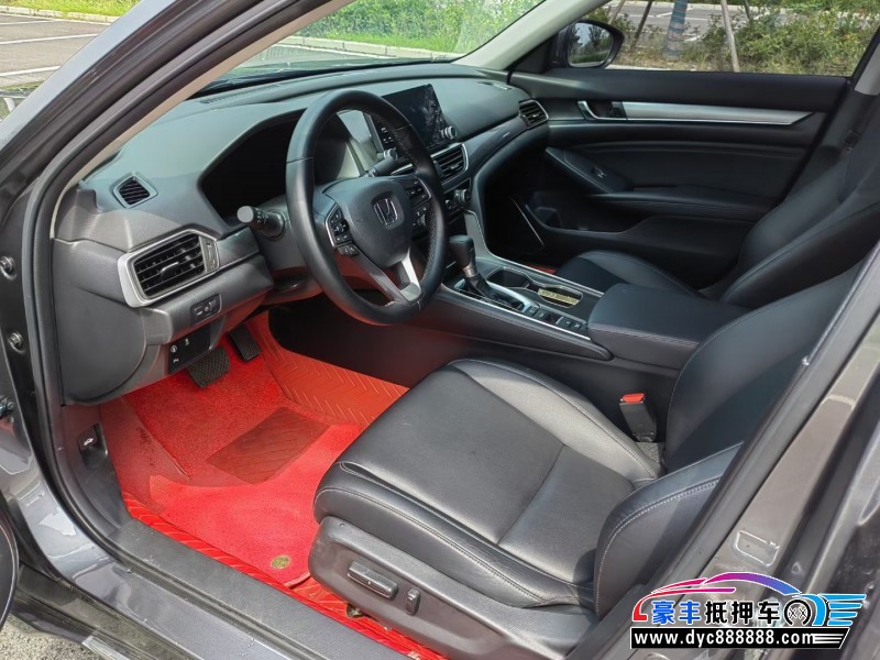 21年本田雅阁轿车抵押车出售