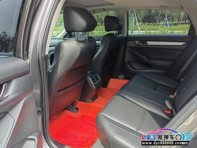 21年本田雅阁轿车抵押车出售