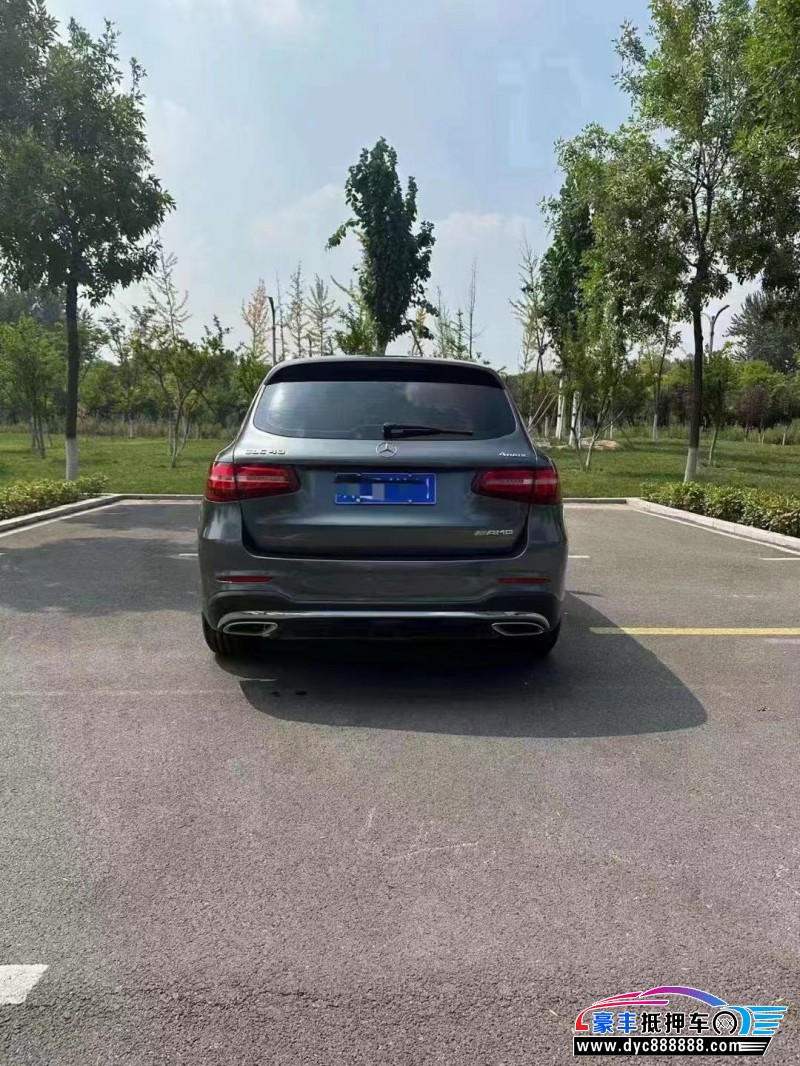 18年奔驰GLCSUV抵押车出售