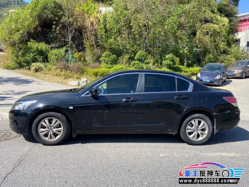 08年本田雅阁轿车抵押车出售