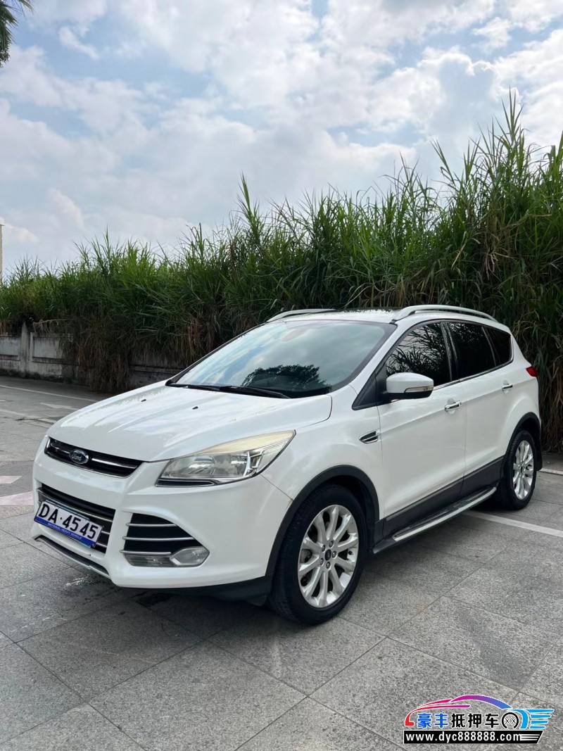 15年福特翼虎轿车抵押车出售