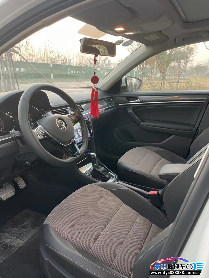 18年大众蔚领轿车抵押车出售