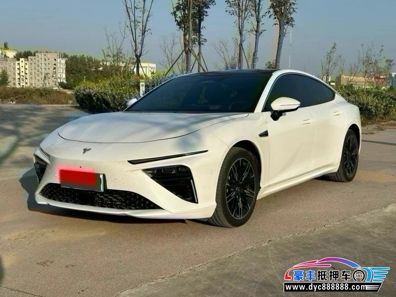 23年哪吒S轿车抵押车出售