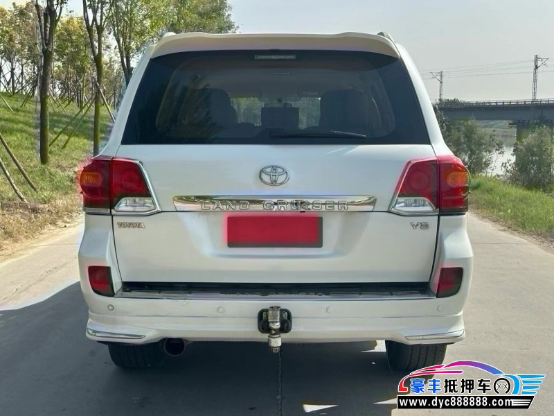 16年丰田兰德酷路泽轿车抵押车出售