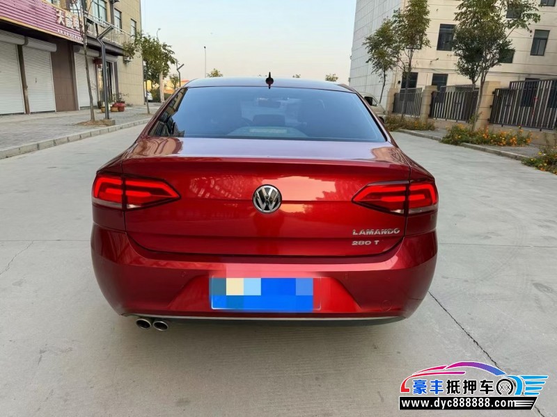 15年大众凌渡轿车抵押车出售