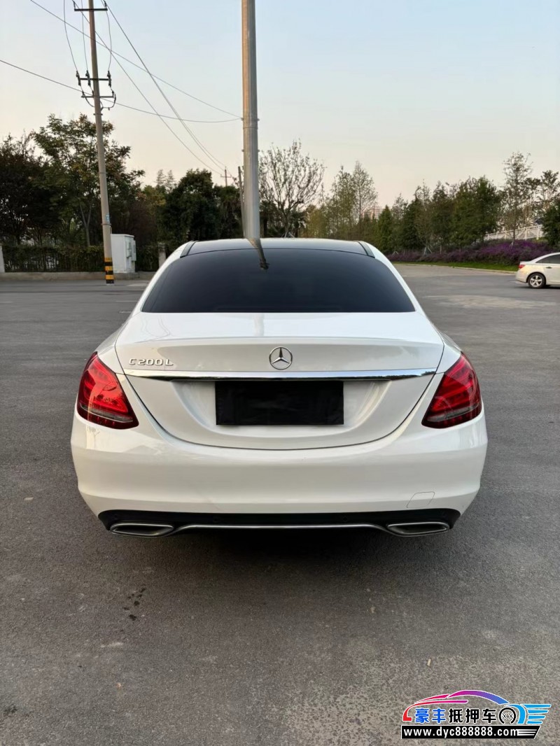 17年奔驰C轿车抵押车出售