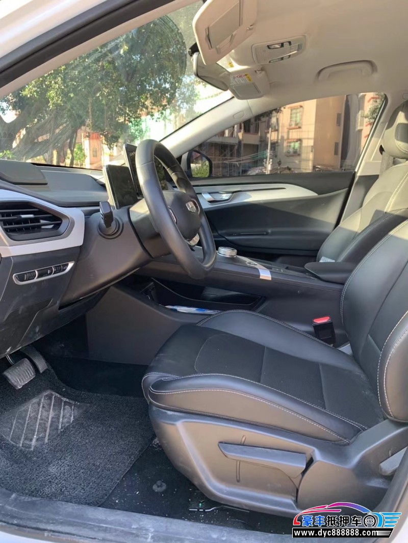 23年吉利几何轿车抵押车出售