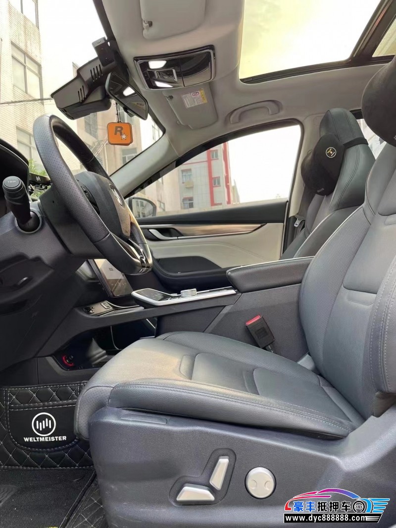 21年威马汽车ex5轿车抵押车出售