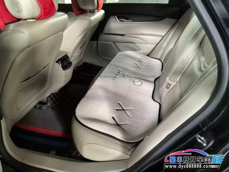 16年凯迪拉克XTS轿车抵押车出售