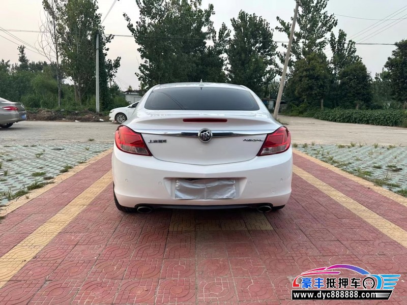 12年别克君威轿车抵押车出售