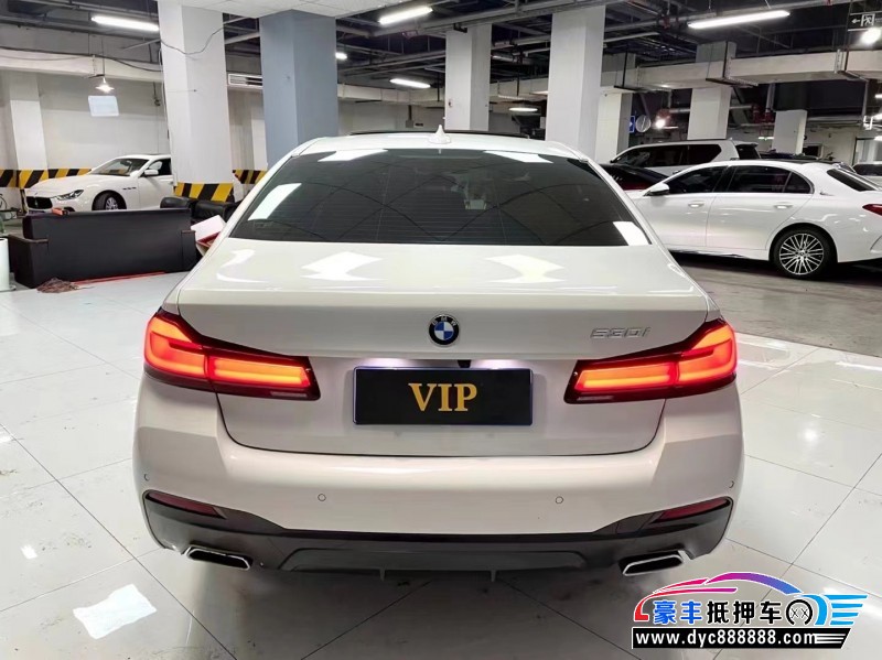 21年宝马5系轿车抵押车出售