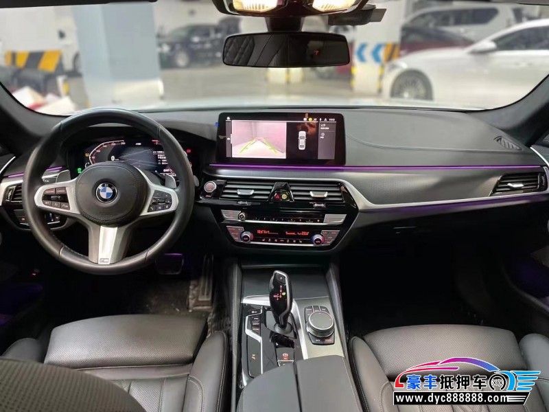 21年宝马5系轿车抵押车出售