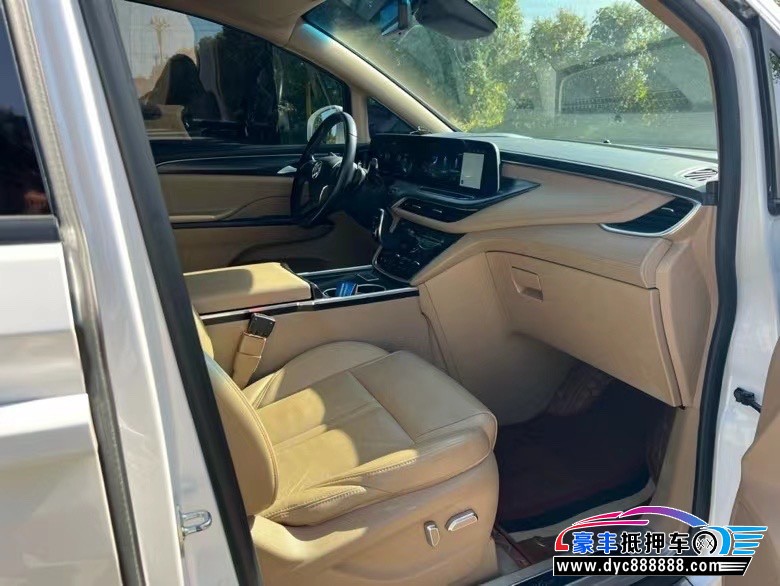 21年别克GL8轿车抵押车出售