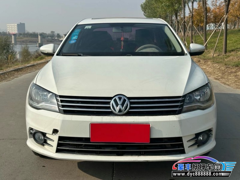 16年大众宝来轿车抵押车出售