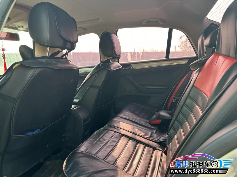 16年大众宝来轿车抵押车出售