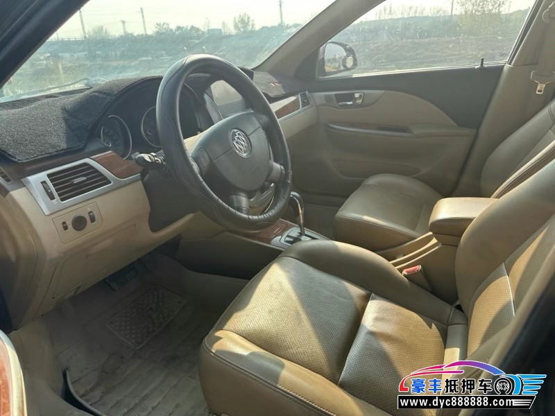 13年别克凯越轿车抵押车出售