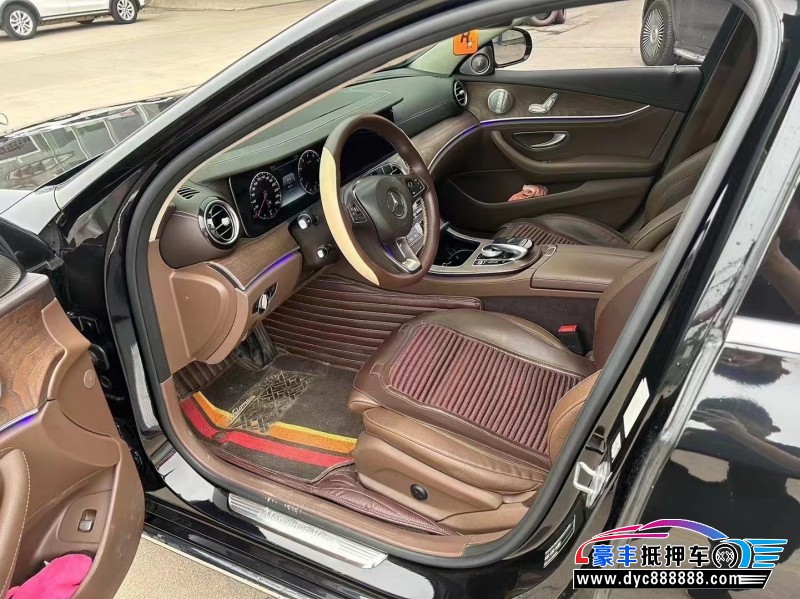 18年奔驰E轿车抵押车出售