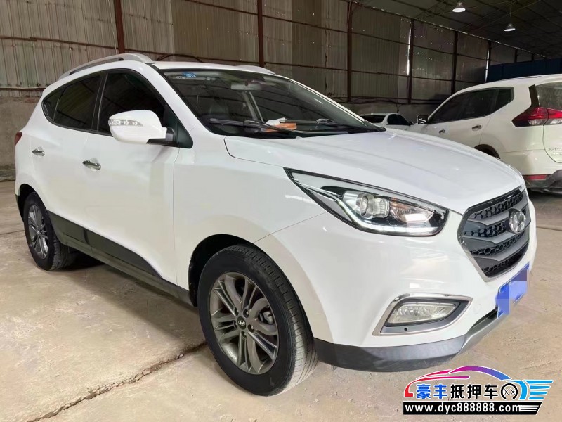 18年现代ix35SUV抵押车出售