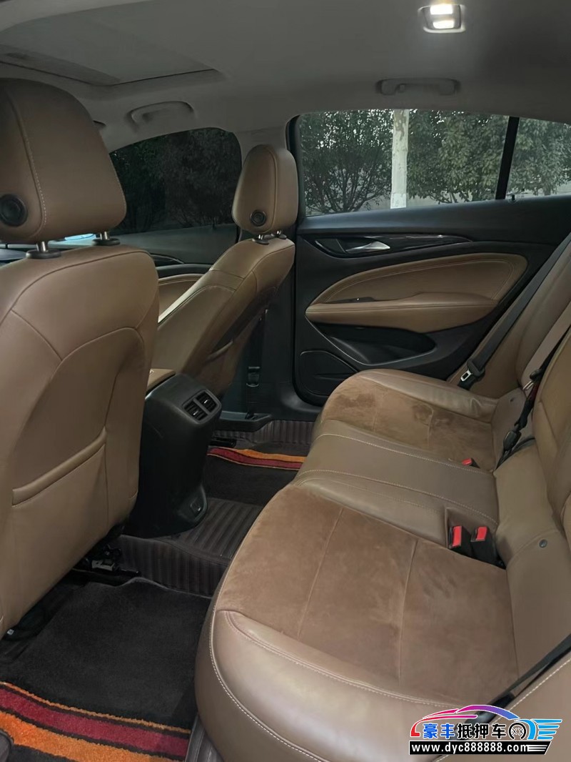 19年别克君威轿车抵押车出售