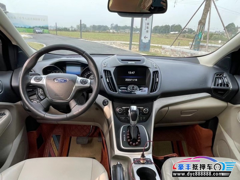 14年福特翼虎轿车抵押车出售