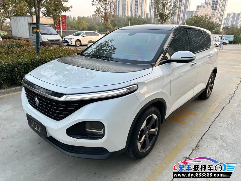 20年宝骏宝骏RM5SUV抵押车出售