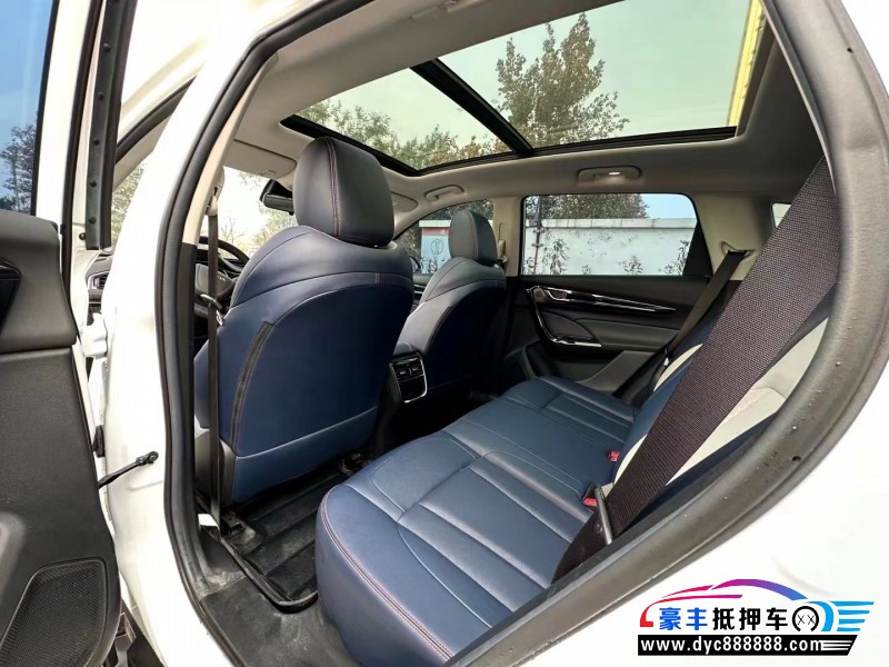 22年东风AX7轿车抵押车出售