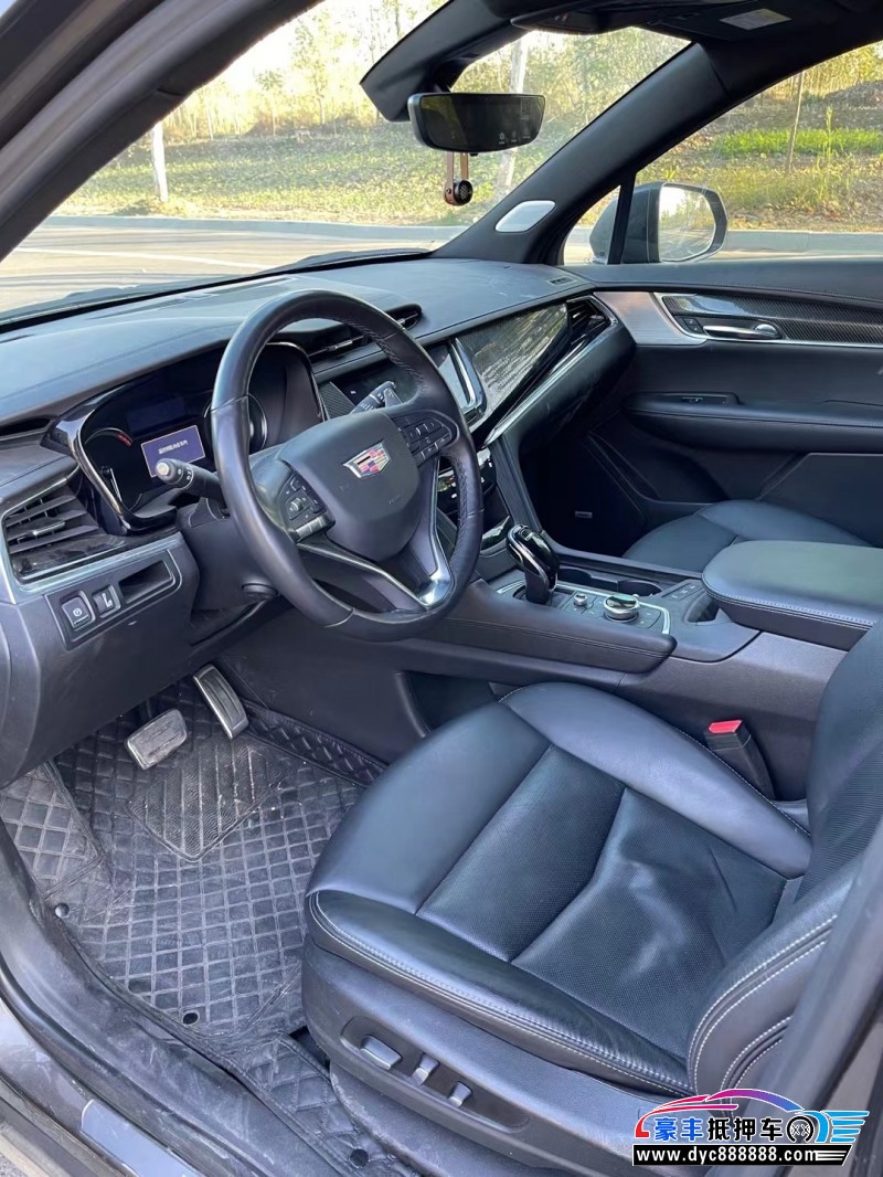 20年凯迪拉克xt6轿车抵押车出售