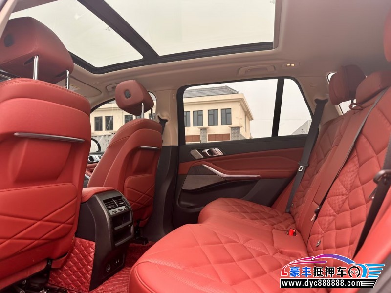 22年宝马X5SUV抵押车出售