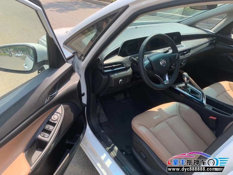 22年别克别克GL6轿车抵押车出售