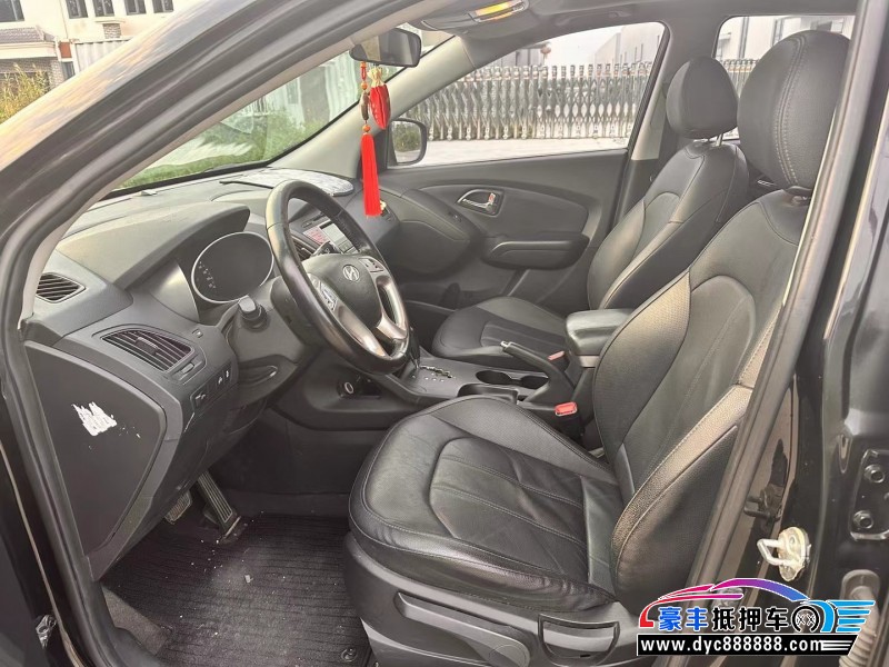 15年现代ix35SUV抵押车出售