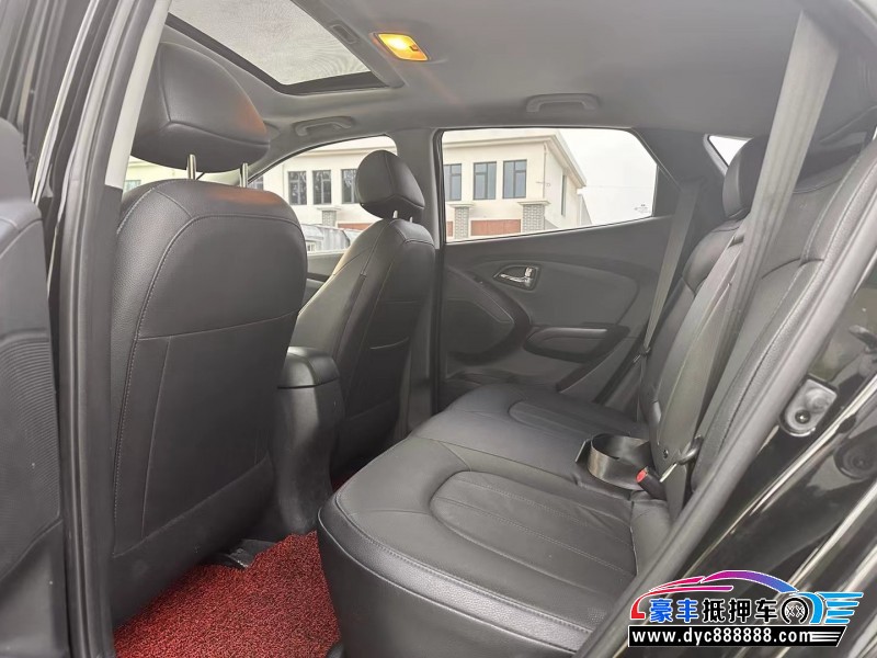 15年现代ix35SUV抵押车出售