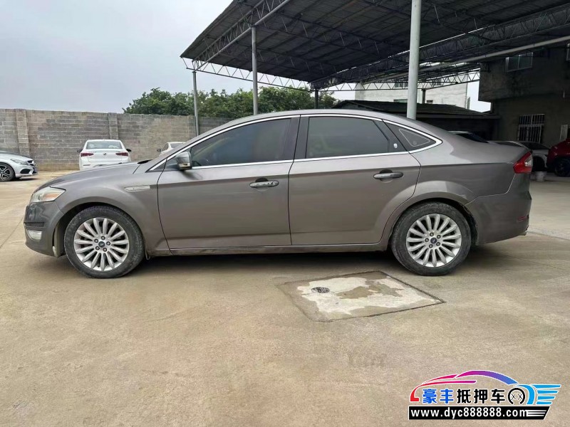 11年福特蒙迪欧轿车抵押车出售