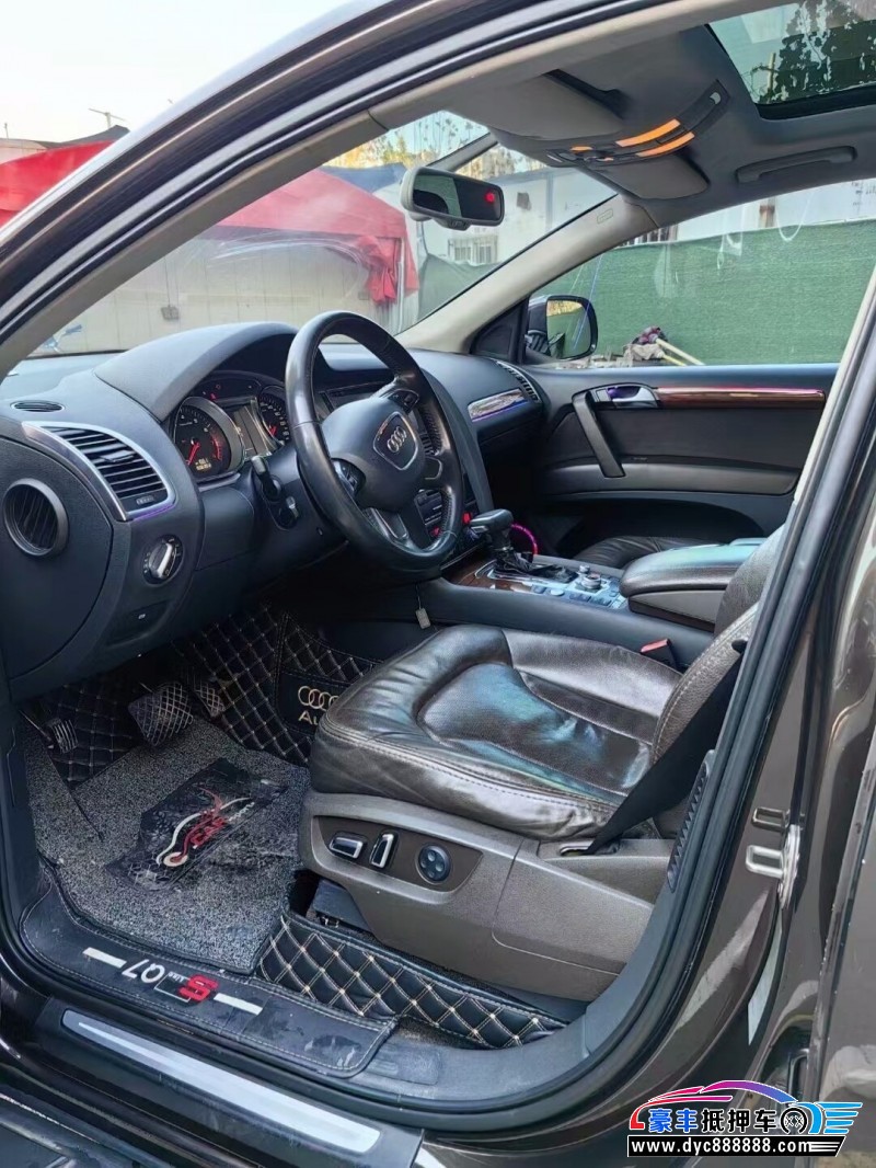 12年奥迪Q7SUV抵押车出售