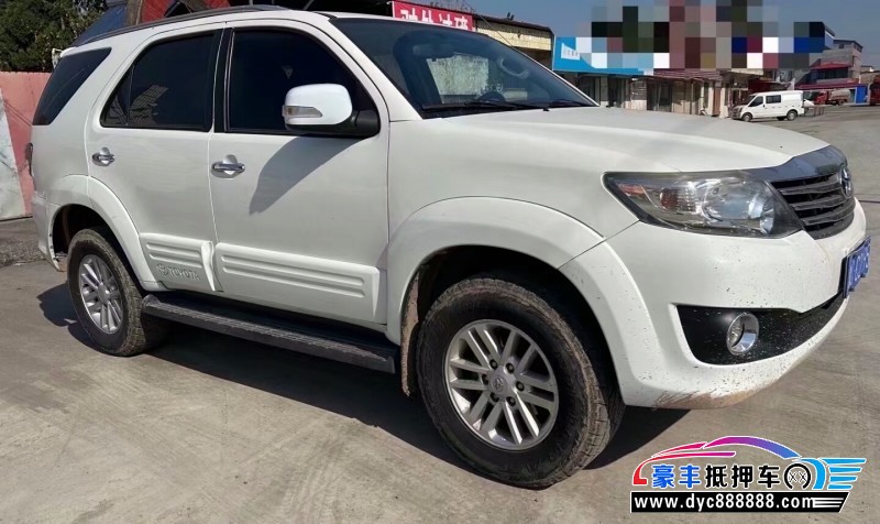 17年丰田Fortuner奔跑者SUV抵押车出售