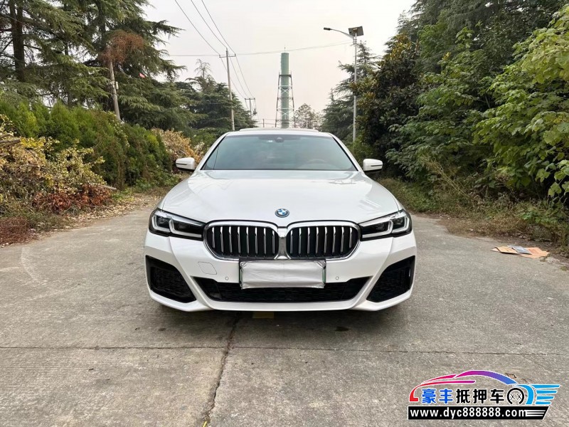 23年宝马5系轿车抵押车出售