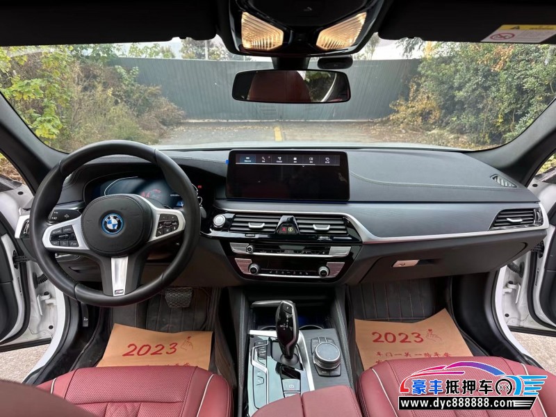 23年宝马5系轿车抵押车出售