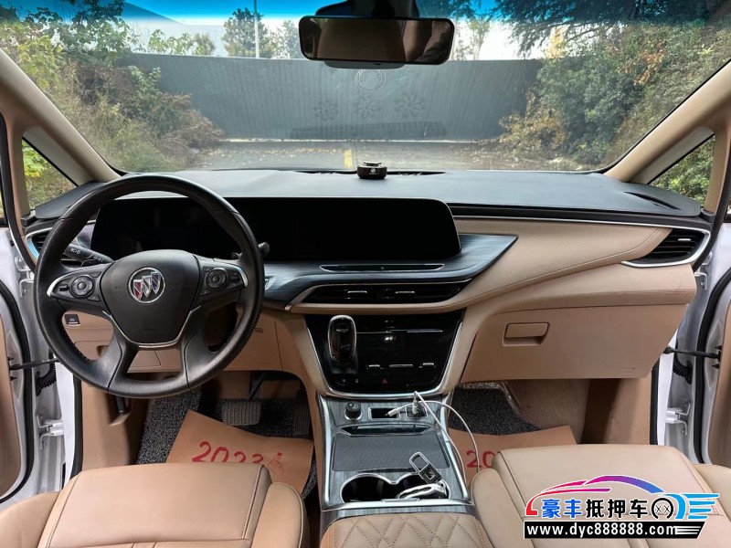 21年别克GL8MPV抵押车出售