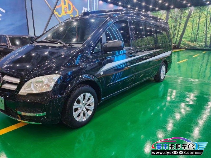 14年奔驰威霆MPV抵押车出售